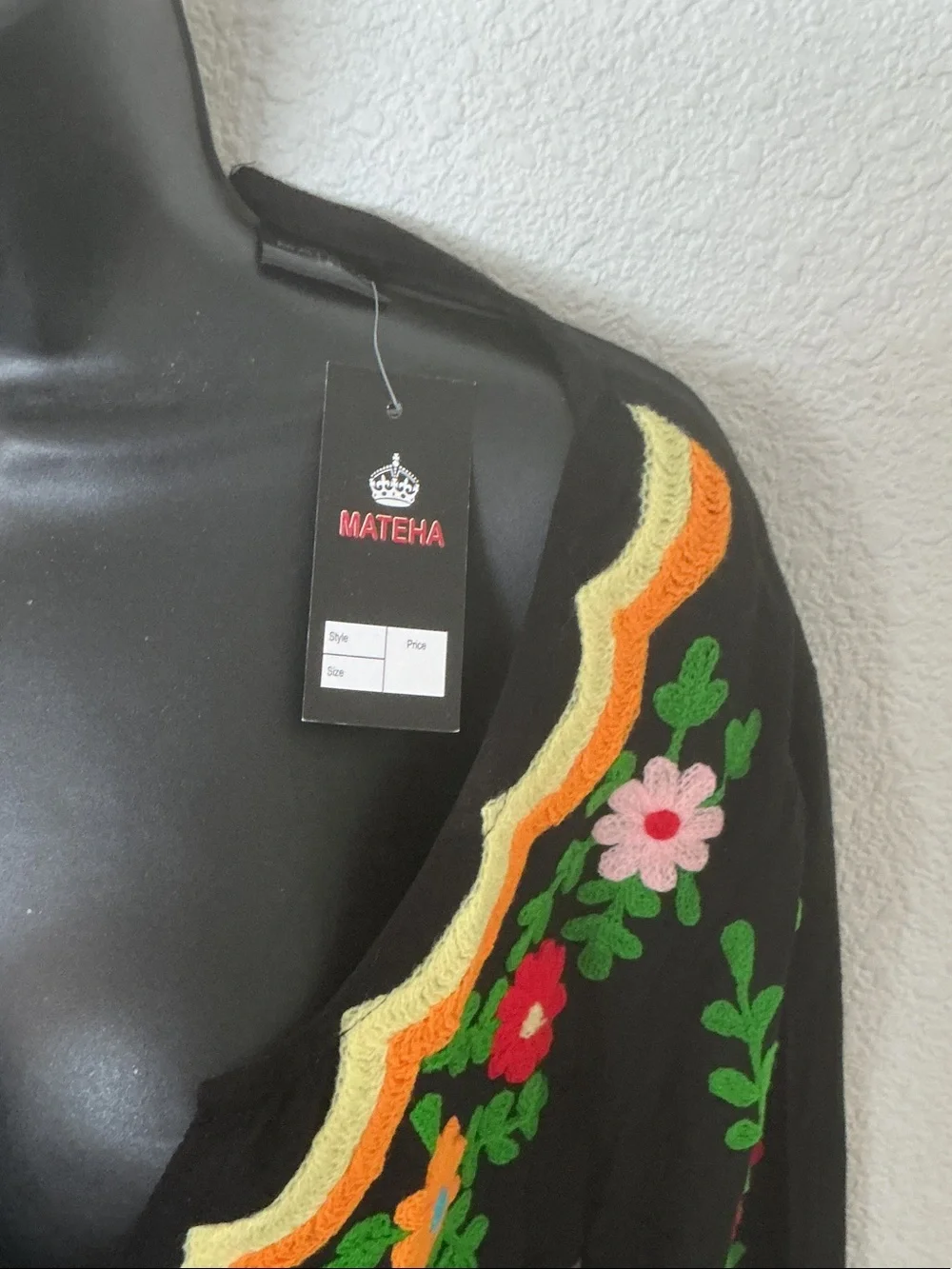 Embroidered Black Maxi Dress with Multicolor Floral & Peacock sz Sm - Picture 8 of 9